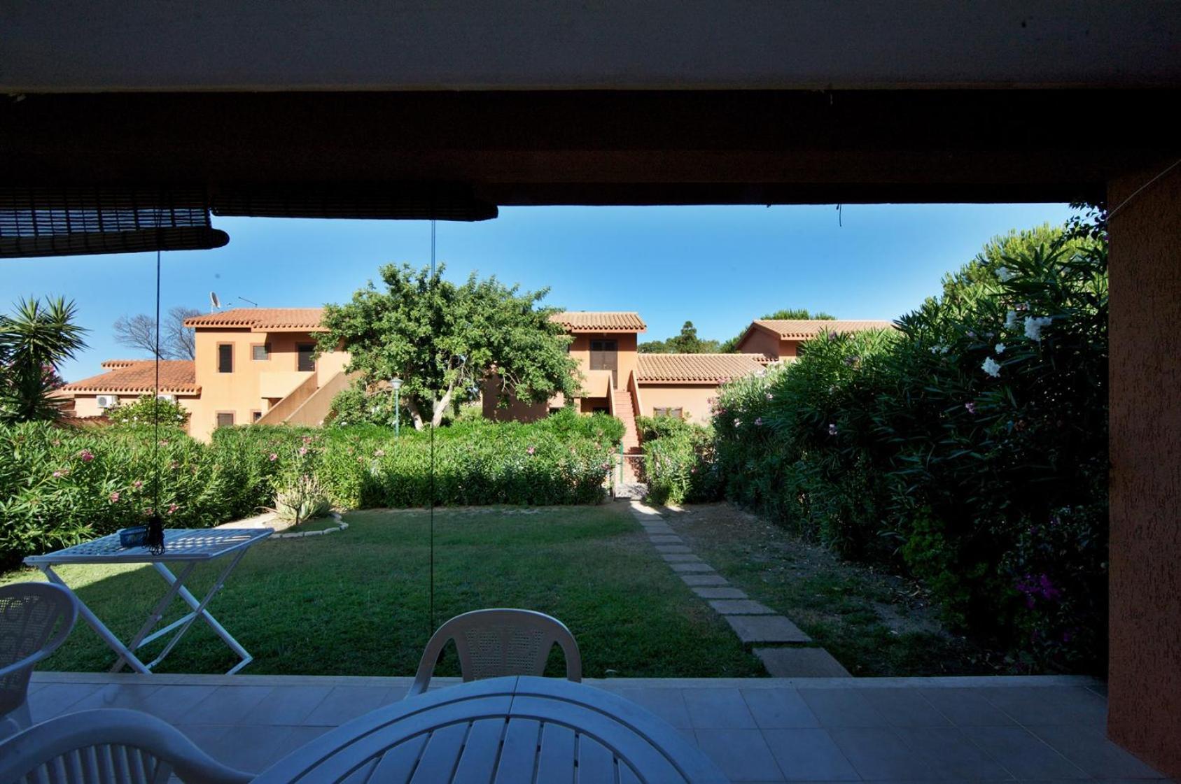 Villette Marina Costa Rei Luaran gambar